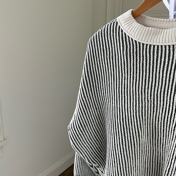 Aerie Green Cream Ribbed Knit Oversized Sweater Drop Shoulder - Picture 4 of 6